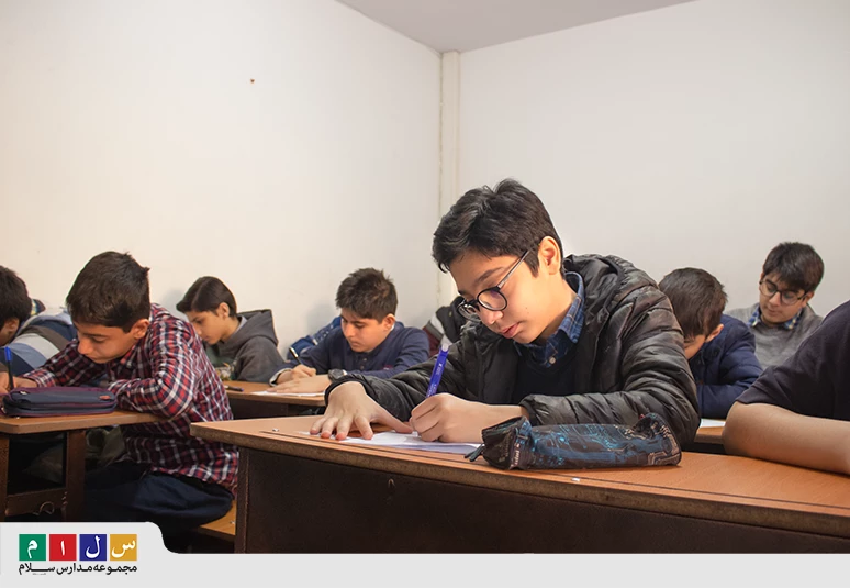  بهترین مدارس غیرانتفاعی پسرانه تبریز